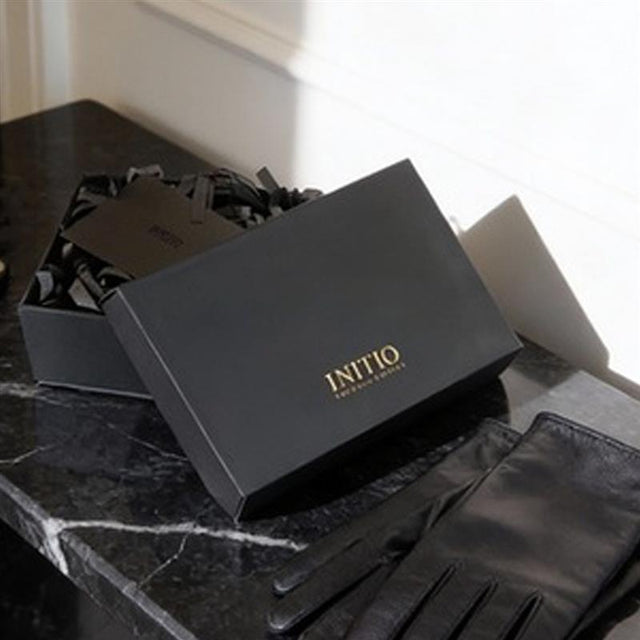 COMPLIMENTARY DELIVERY
